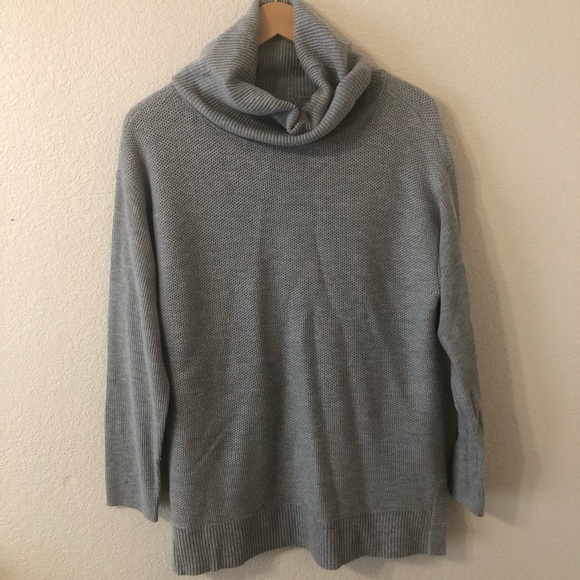Talbots Turtle Cowl Neck Gray Lambswool Neutral Sweater - Size Large - Picture 1 of 6